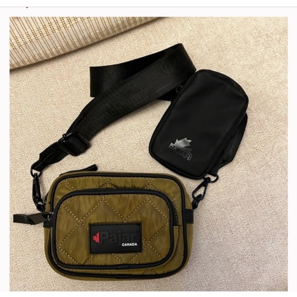PAJAR CANADA WATERPROOF CROSSBODY CAMERA BAG
